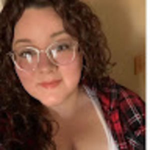 Meet your Posher, Desiree